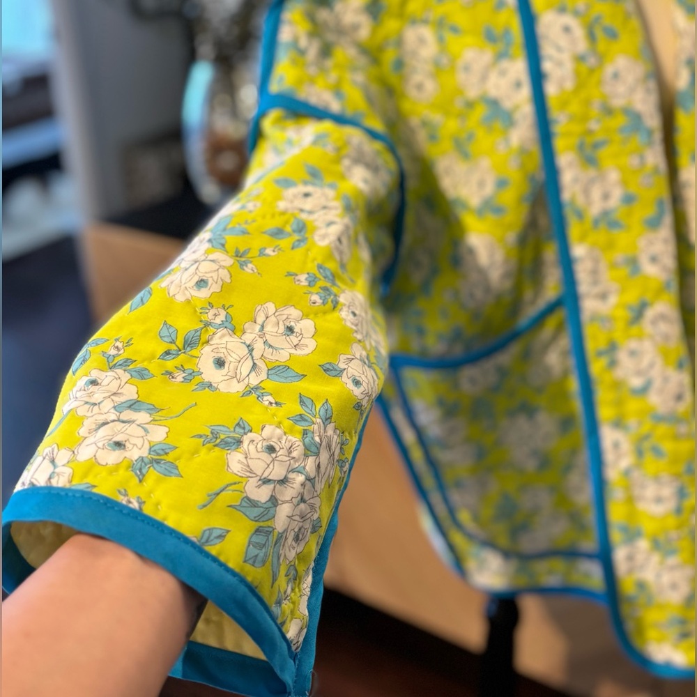 ๐งต HANDMADE (by me!) Floral Quilt Coat Jacket with Blue Trim M-XL - Picture 12 of 15